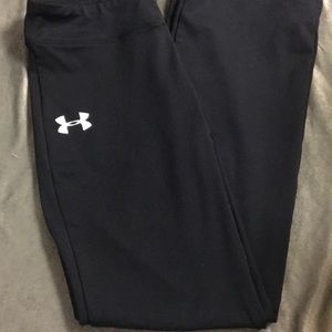 Girls under Armour